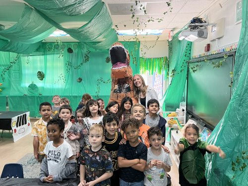 Roaring Fun in Kindergarten: Jurassic Park & a Dino-mite Adventure!